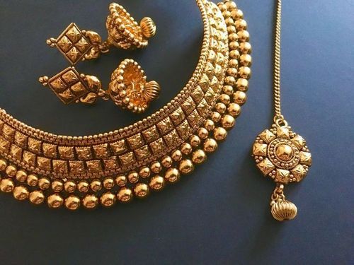 Exploring the Rich History and Beauty of India's Traditional Jewelry"